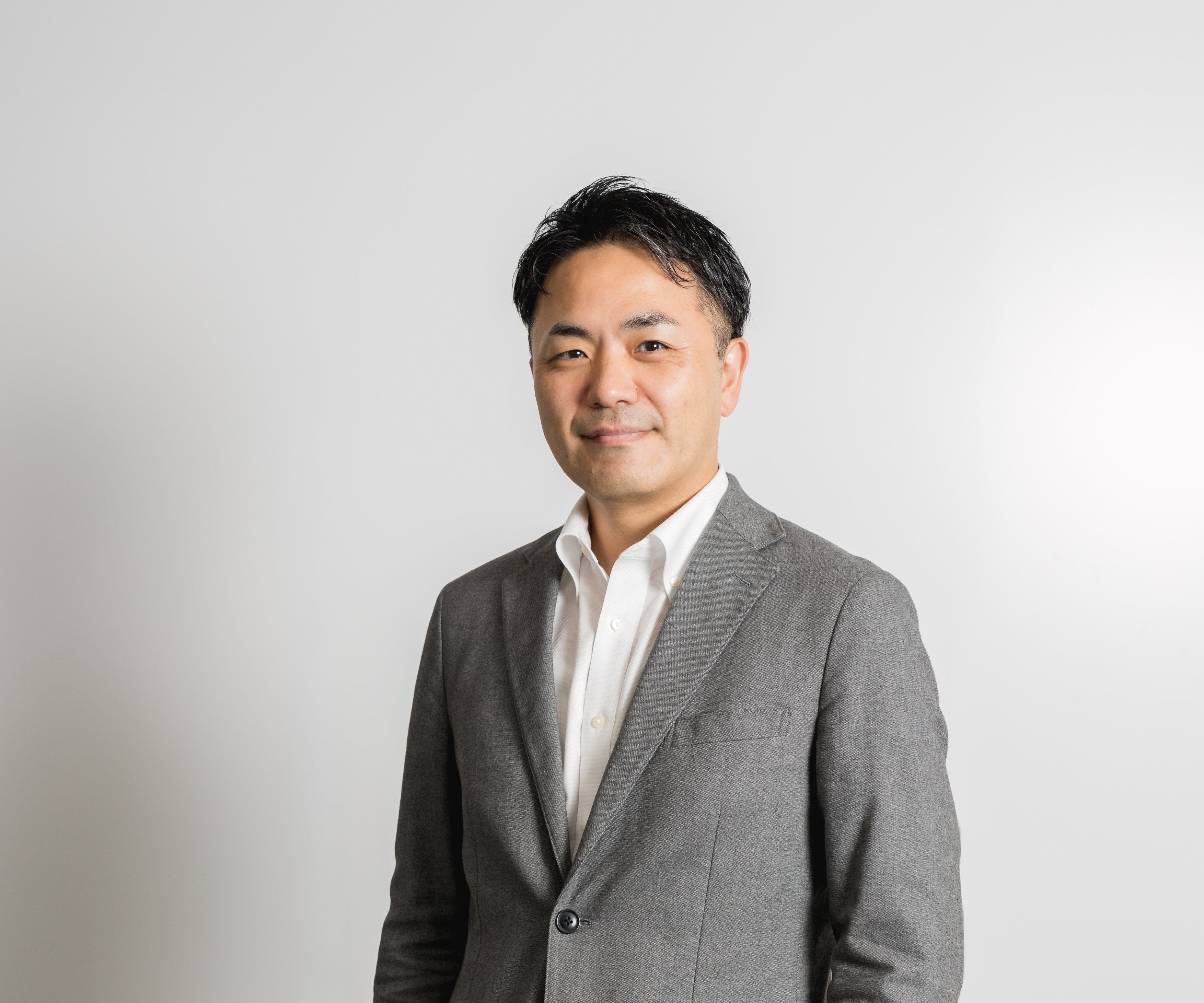 CRO 判治 秀丈